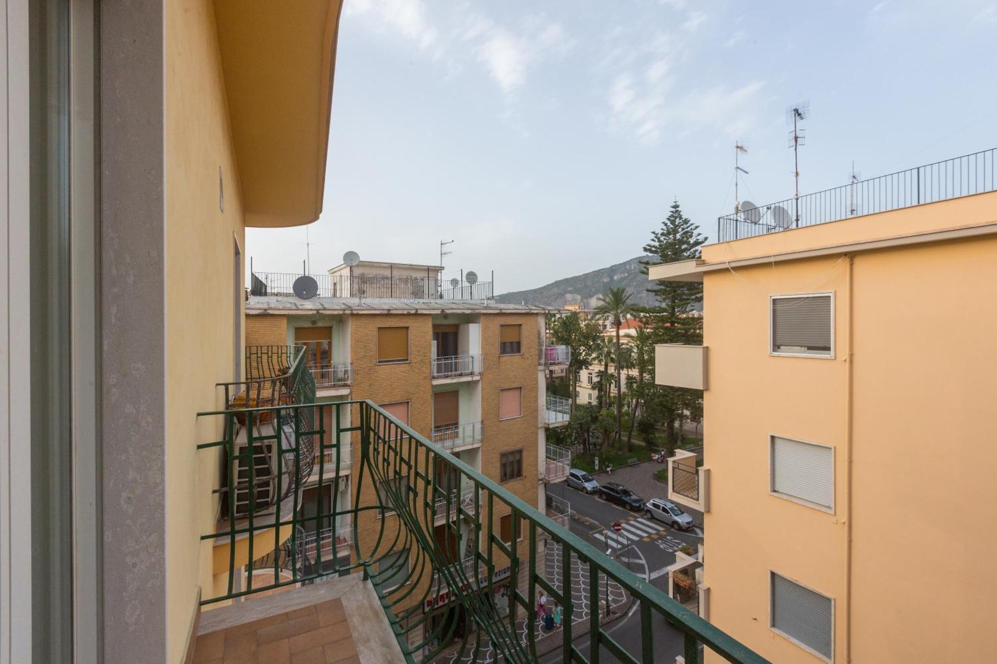 Attico Maria Pia Apartment Sant'Agnello Exterior photo
